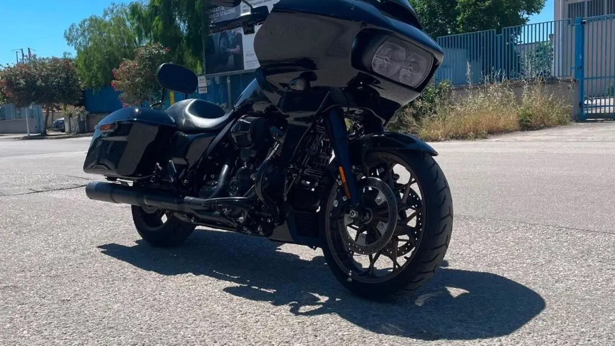 Harley-Davidson Road Glide ST (2022 - 23)  (13)