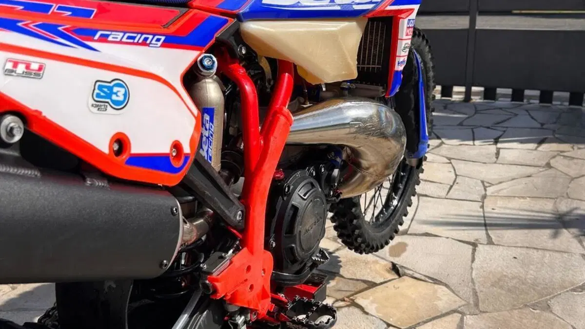 Betamotor RR 300 2T Enduro Racing (2024)  (7)