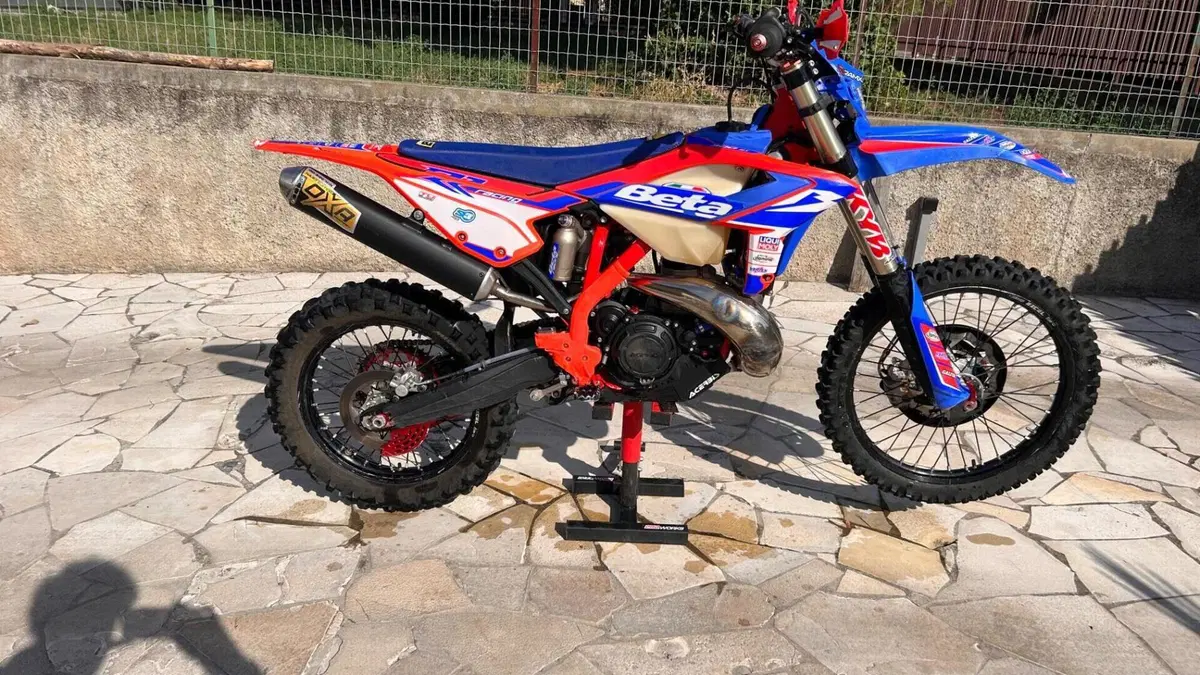 Betamotor RR 300 2T Enduro Racing (2024)  (10)
