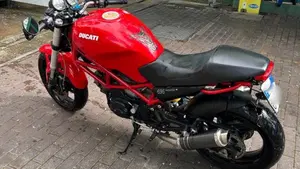 Ducati Monster 695 (2006 - 08)  (4)