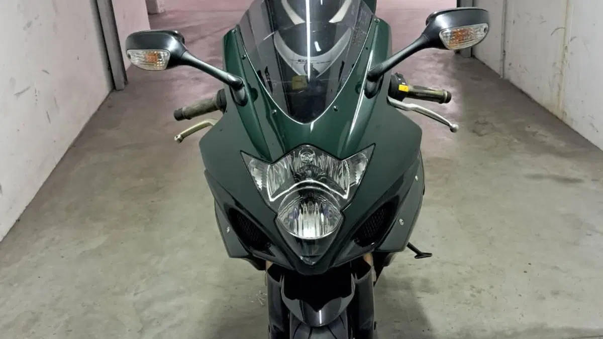 Suzuki GSX-R1000 (2005 - 06) 