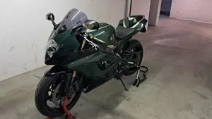 Suzuki GSX-R1000 (2005 - 06)  (7)