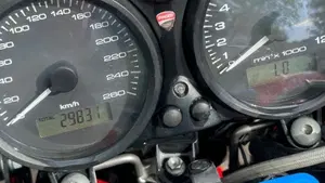 Ducati Monster 695 (2006 - 08)  (8)