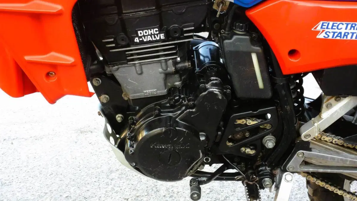 Kawasaki   (4)