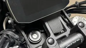 Benelli Leoncino 800 Trail (2022 - 26)  (9)