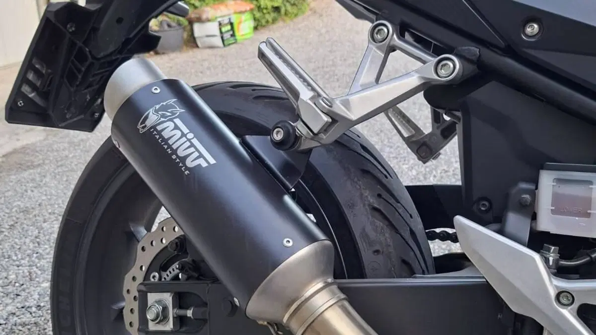 Honda CB 500 F (2022 - 23)  (2)