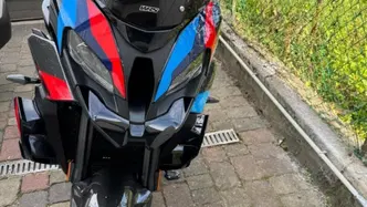 Bmw M 1000 XR (2024 - 27) usata