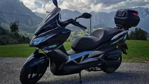 Kawasaki J 125 ABS (2016)  (3)