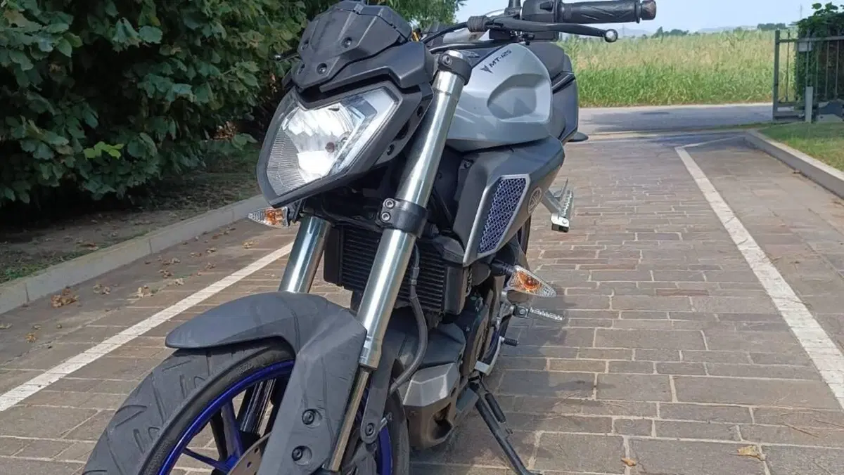 Yamaha MT-125 (2014 - 16)  (2)