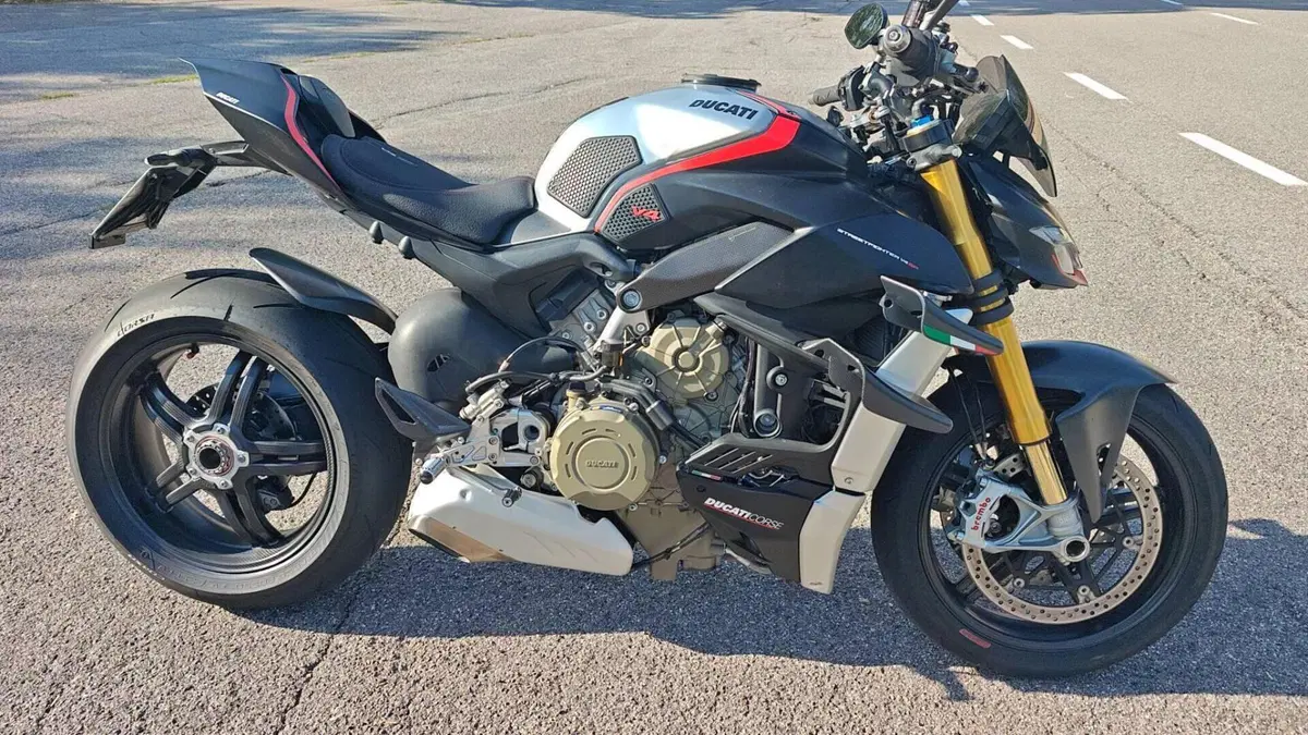 Ducati Streetfighter V4 SP2 (2023 - 24)  (3)
