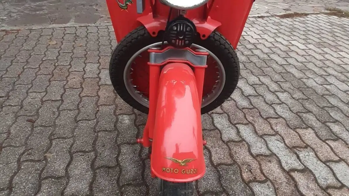 Moto Guzzi   (4)
