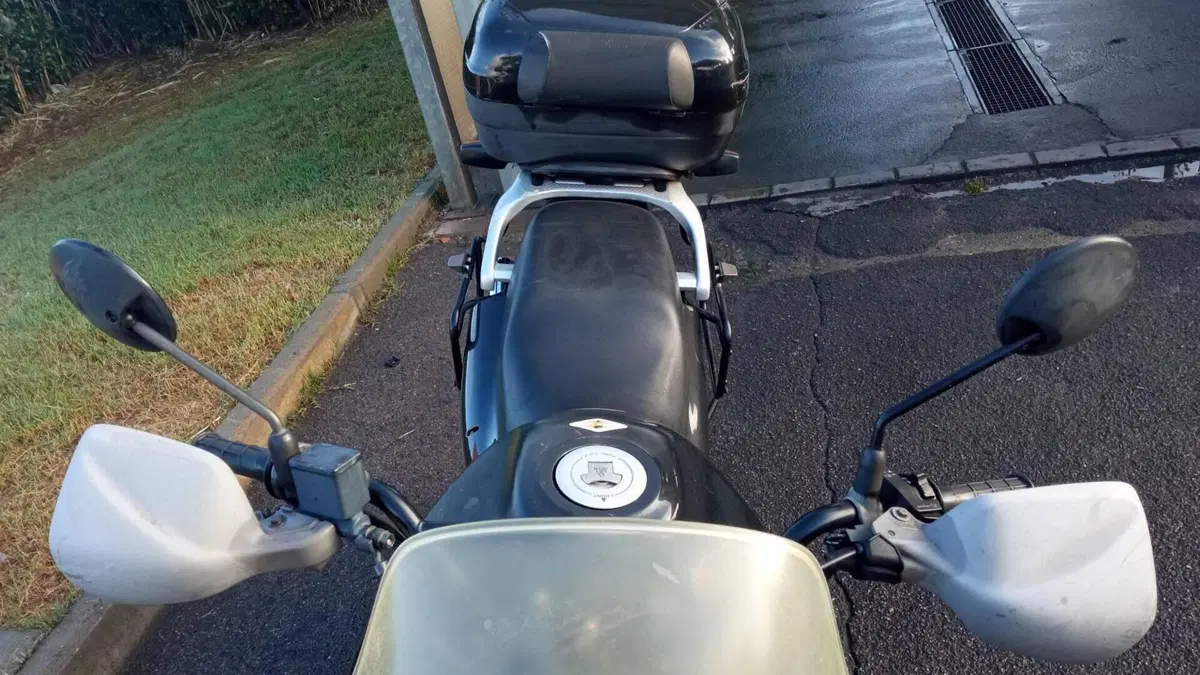 Honda Transalp XL 650V (2000 - 04) 