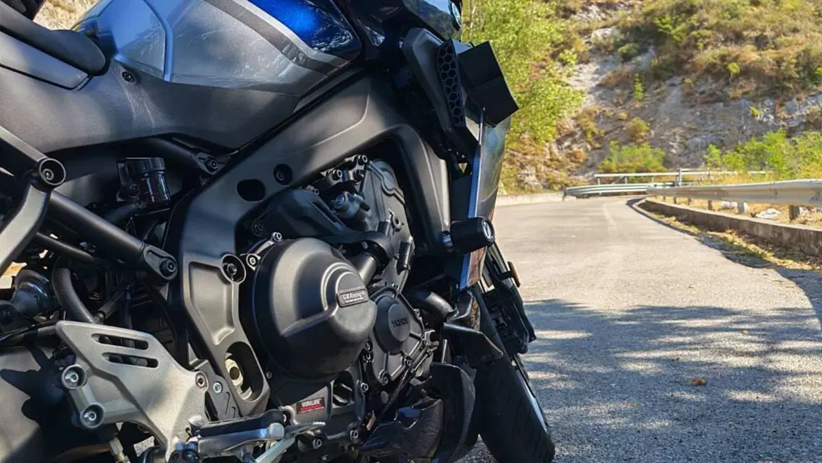 Yamaha Tracer 9 GT+ Y-AMT (2025 - 26)  (5)