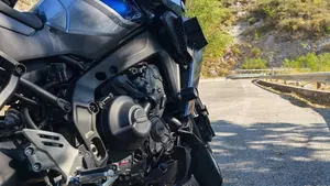 Yamaha Tracer 9 GT+ Y-AMT (2025 - 26)  (5)