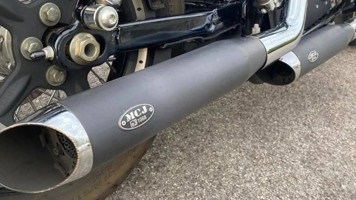Harley-Davidson 1200 Forty-Eight (2010 - 15)  (8)