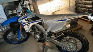Tm Moto EN 300 4T ES Fi (2025)  (3)