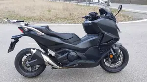 Honda Forza 750 (2025 - 26) 