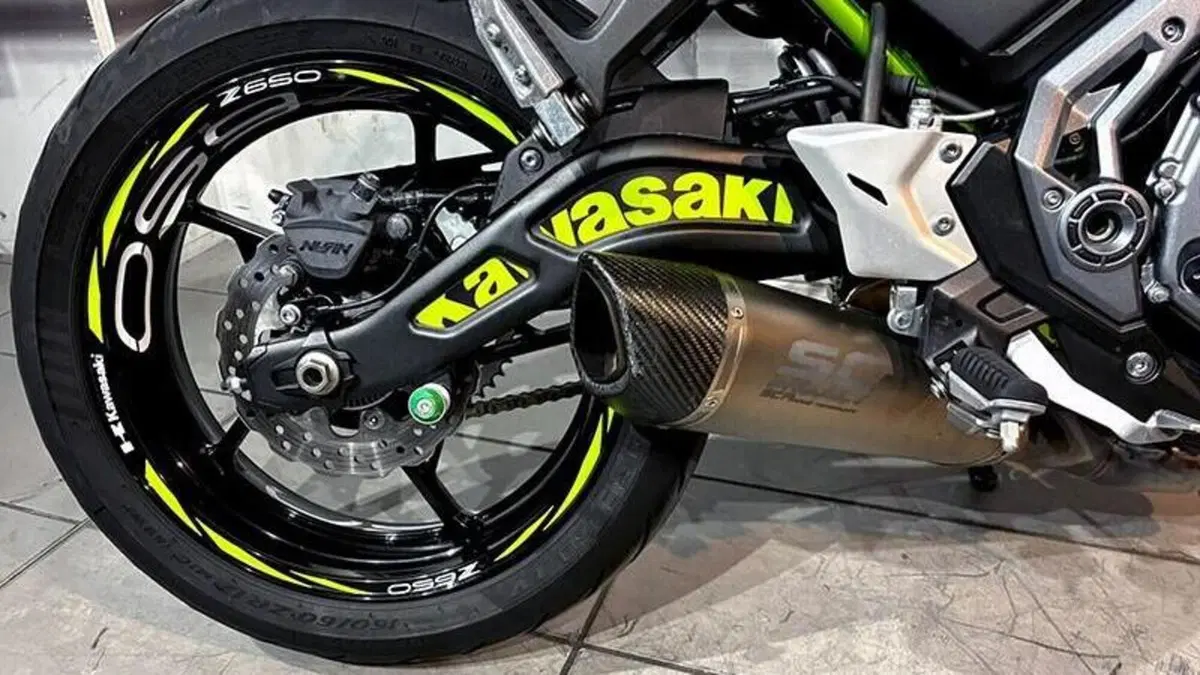 Kawasaki Z 650 (2017 - 19)  (5)