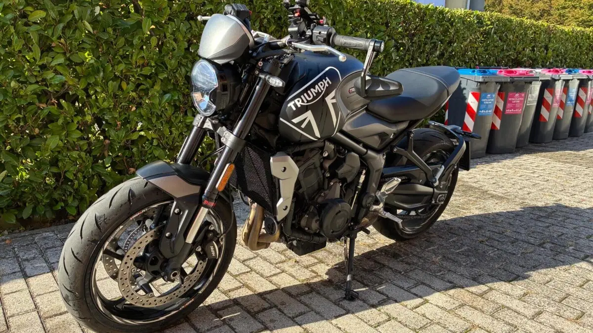 Triumph Trident 660 (2021 - 24)  (2)