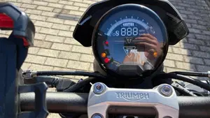 Triumph Trident 660 (2021 - 24)  (7)