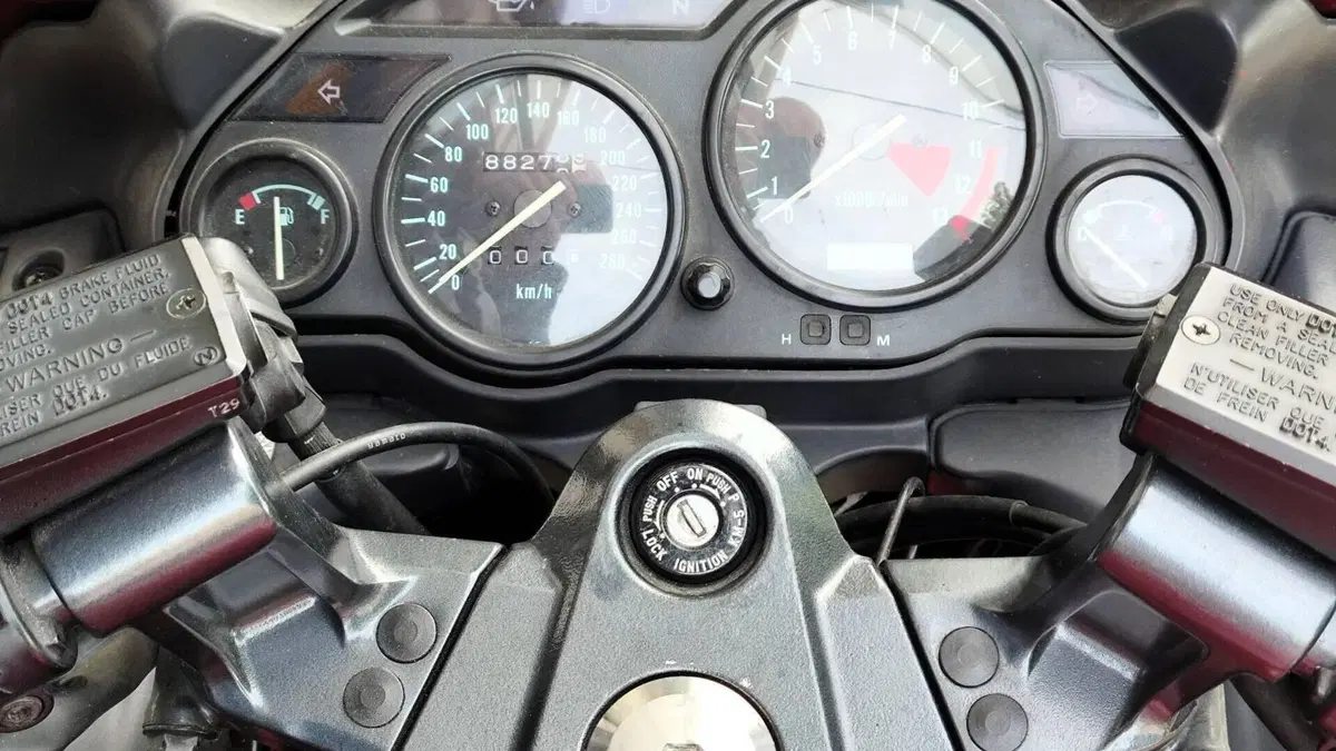 Kawasaki   (4)
