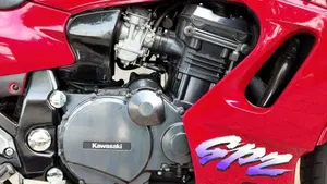 Kawasaki   (10)
