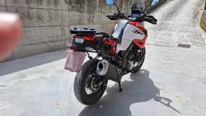 Suzuki V-Strom 1050XT (2020 - 23)  (3)