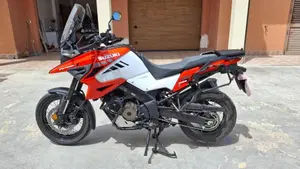 Suzuki V-Strom 1050XT (2020 - 23)  (2)