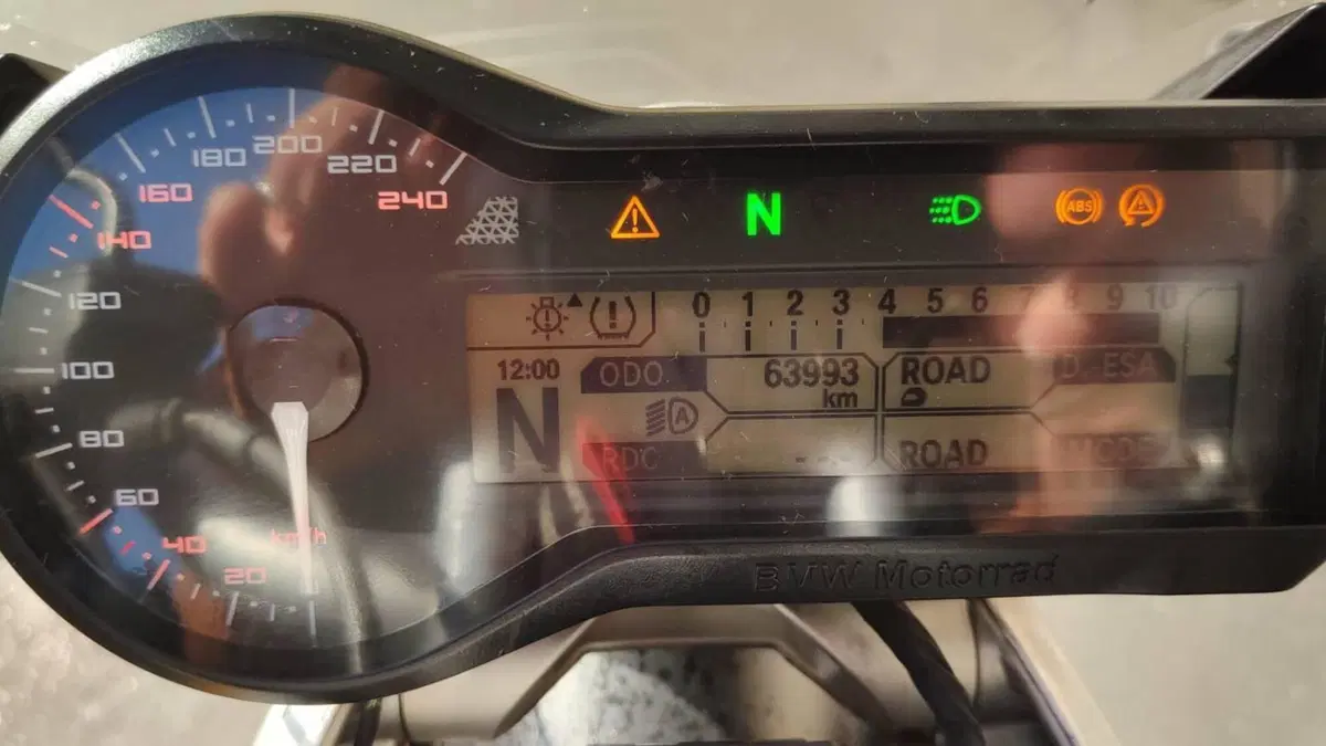 Bmw R 1200 R (2017 - 18)  (5)