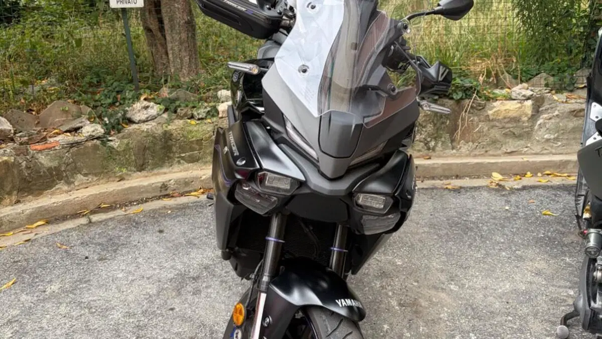 Yamaha Tracer 9 Y-AMT (2025 - 26)  (3)