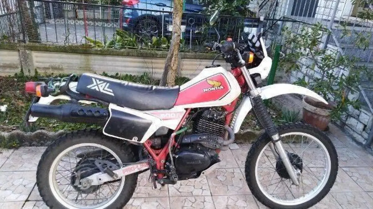 Honda  