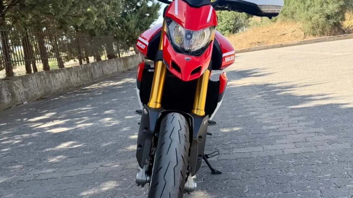 Ducati Hypermotard 950 SP (2022 - 25)  (4)