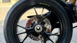 Ducati Hypermotard 950 SP (2022 - 25)  (10)