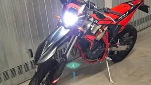 Betamotor RR 125 4T Motard R (2023 - 24)  (2)