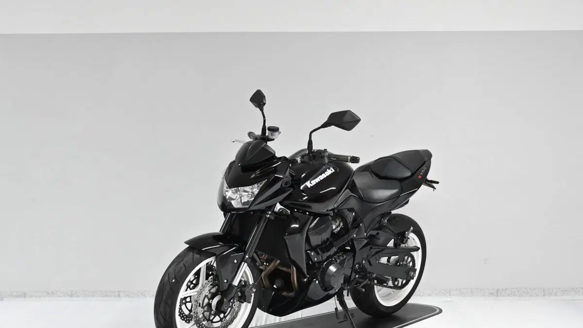 Kawasaki Z 750 ABS (2007 - 14)  (3)