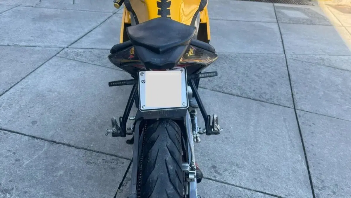 Aprilia RS4 50 (2011 - 17)  (5)