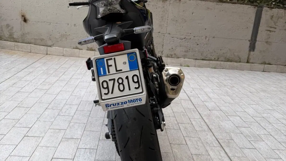 Kawasaki Z 900 (2021 - 24)  (4)