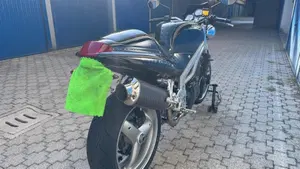 Triumph Speed Triple 955 (1998 - 01)  (4)