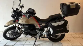 Moto Guzzi V85 TT Travel (2020)
