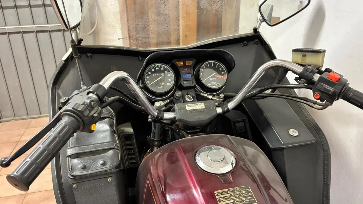 Honda   (6)