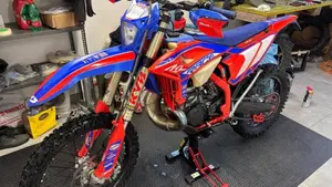 Betamotor RR 300 2T Enduro Race (2025) 