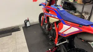 Betamotor RR 300 2T Enduro Race (2025)  (2)