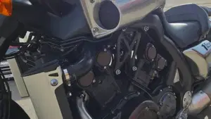 Yamaha VMAX (2008 - 17)  (4)
