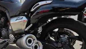 Yamaha VMAX (2008 - 17)  (6)