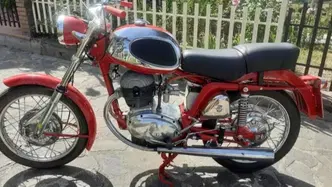 MV Agusta 250B del 1968 epoca