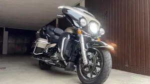 Harley-Davidson 107 Electra Glide Ultra Limited (2017 - 18) - FLHTK  (2)