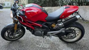 Ducati Monster 1100 S (2009 - 10)  (4)