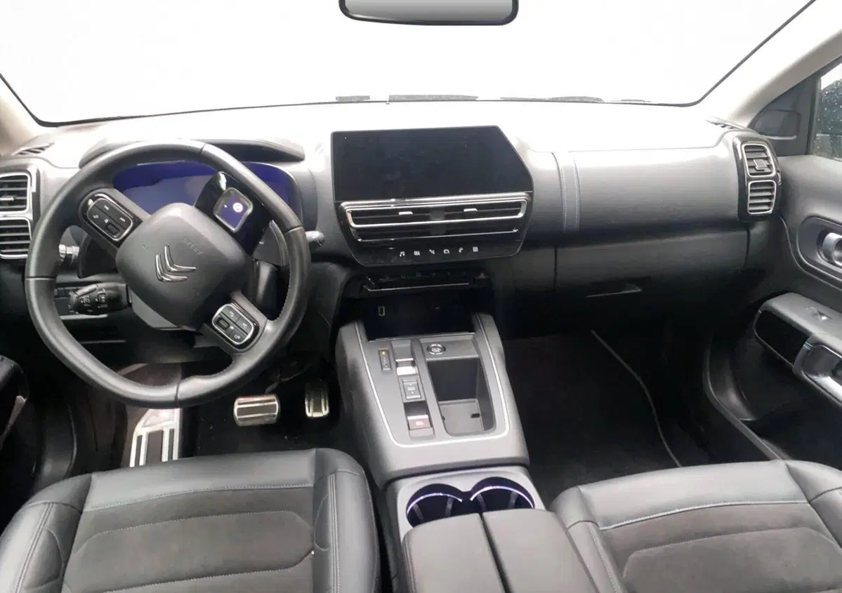 Citroen C5 Aircross Aircross BlueHDi 130 S&S EAT8 Shine (6)