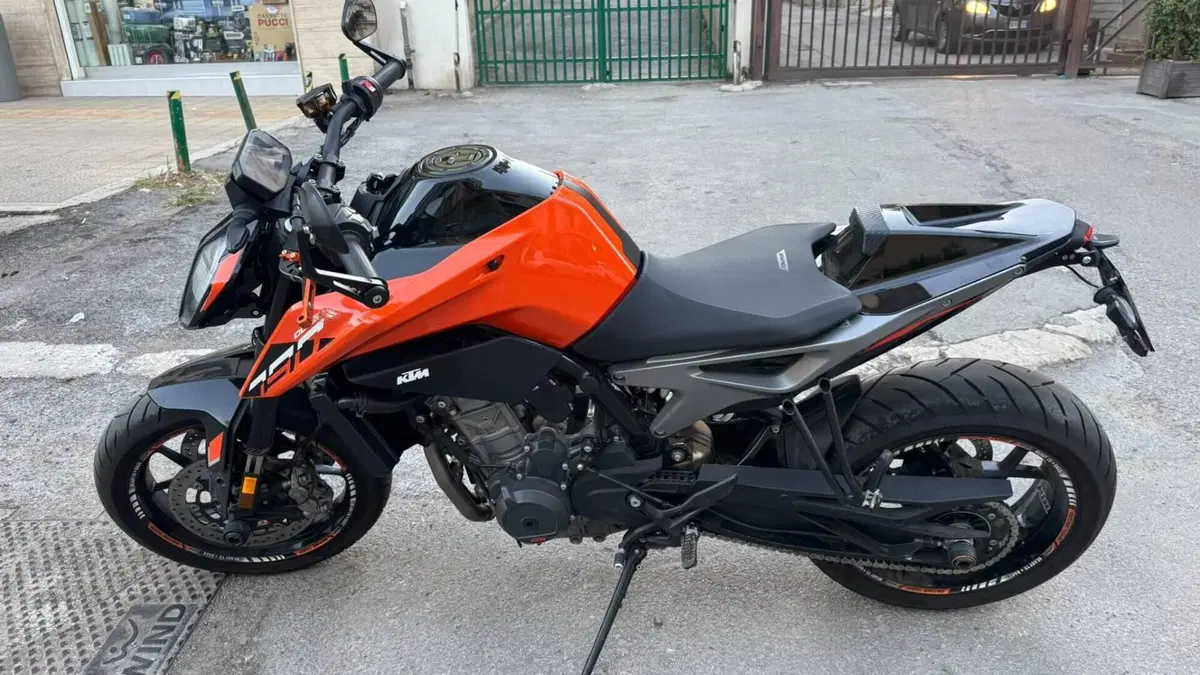 KTM 790 Duke L (2025 - 26)  (2)