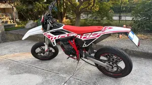 Betamotor RR 125 4T Motard LC (2021 - 23)  (3)